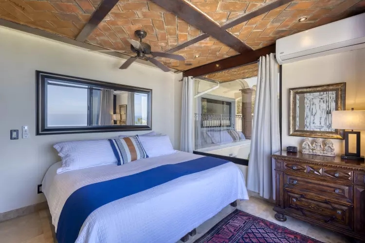 Level Two – Bedroom 6 (White Water View Flexible Suite)